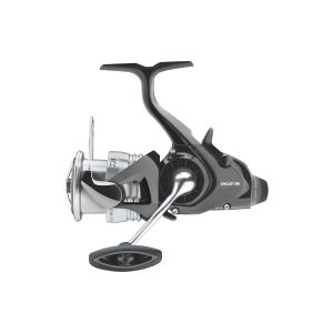 DAIWA 24 EMCAST BR LT, 4000-C, Beidhändig, Kompakt-Freilaufrolle, Frontbremse, 10162-400